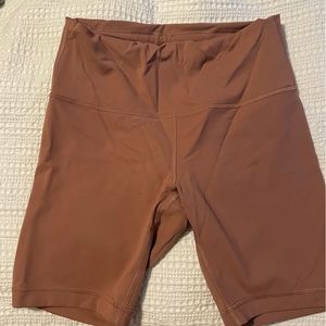 Lululemon biker shorts 7’